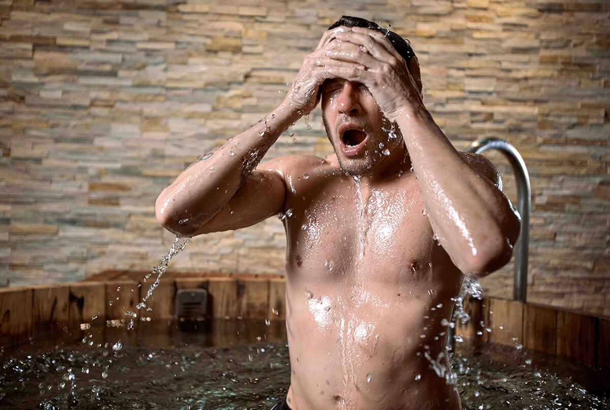 cold plunge in ice bath